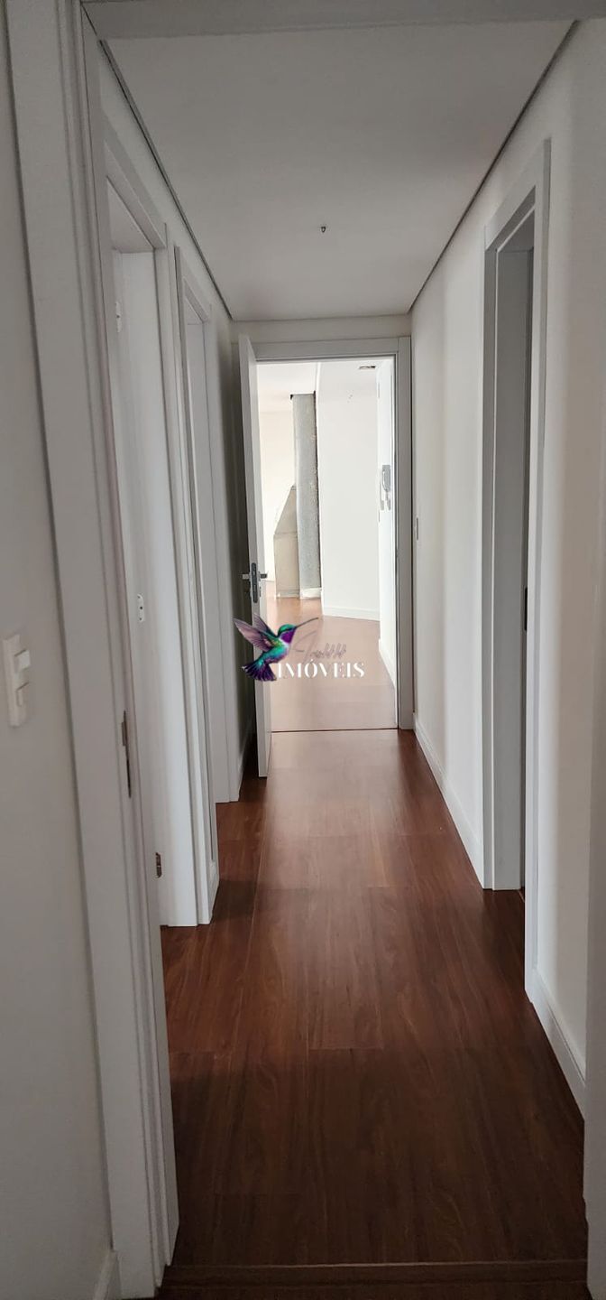 Apartamento à venda com 3 quartos, 146m² - Foto 8