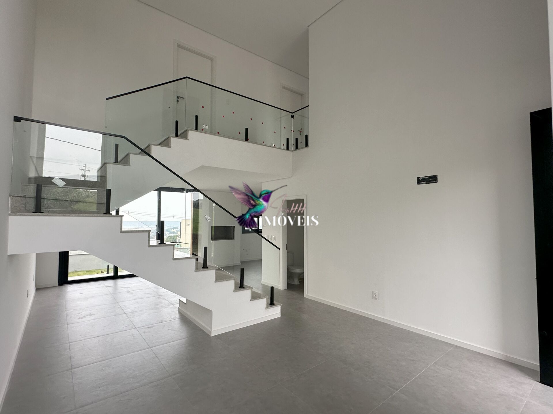 Casa à venda com 3 quartos, 173m² - Foto 8