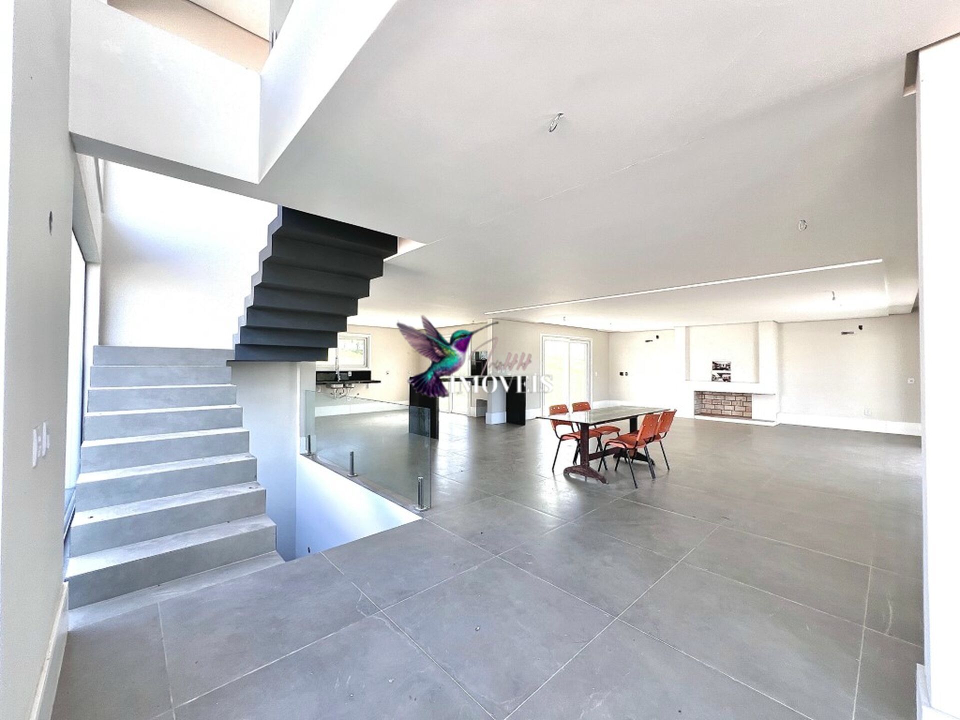 Casa à venda com 4 quartos, 375m² - Foto 11