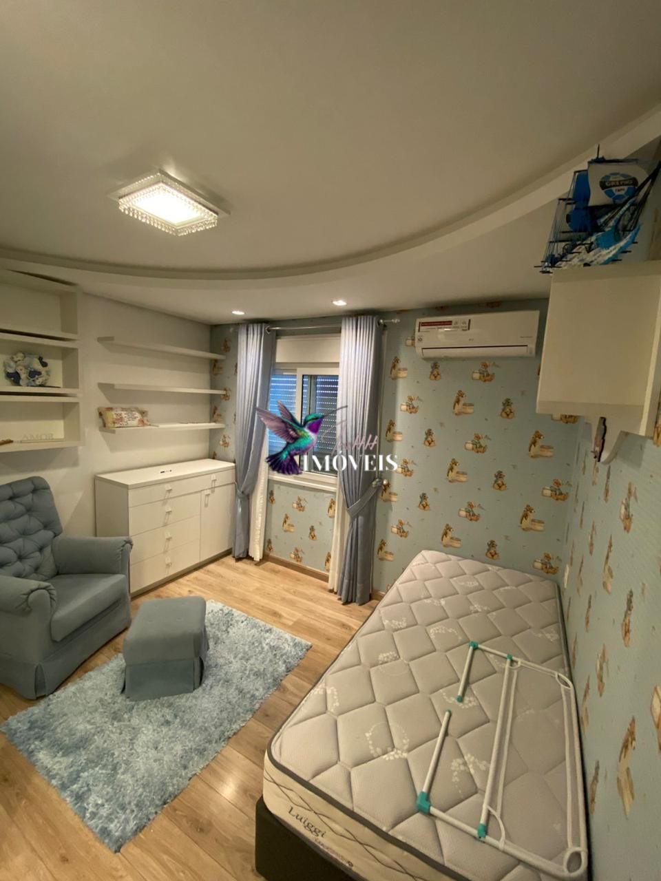 Casa à venda com 3 quartos, 288m² - Foto 8