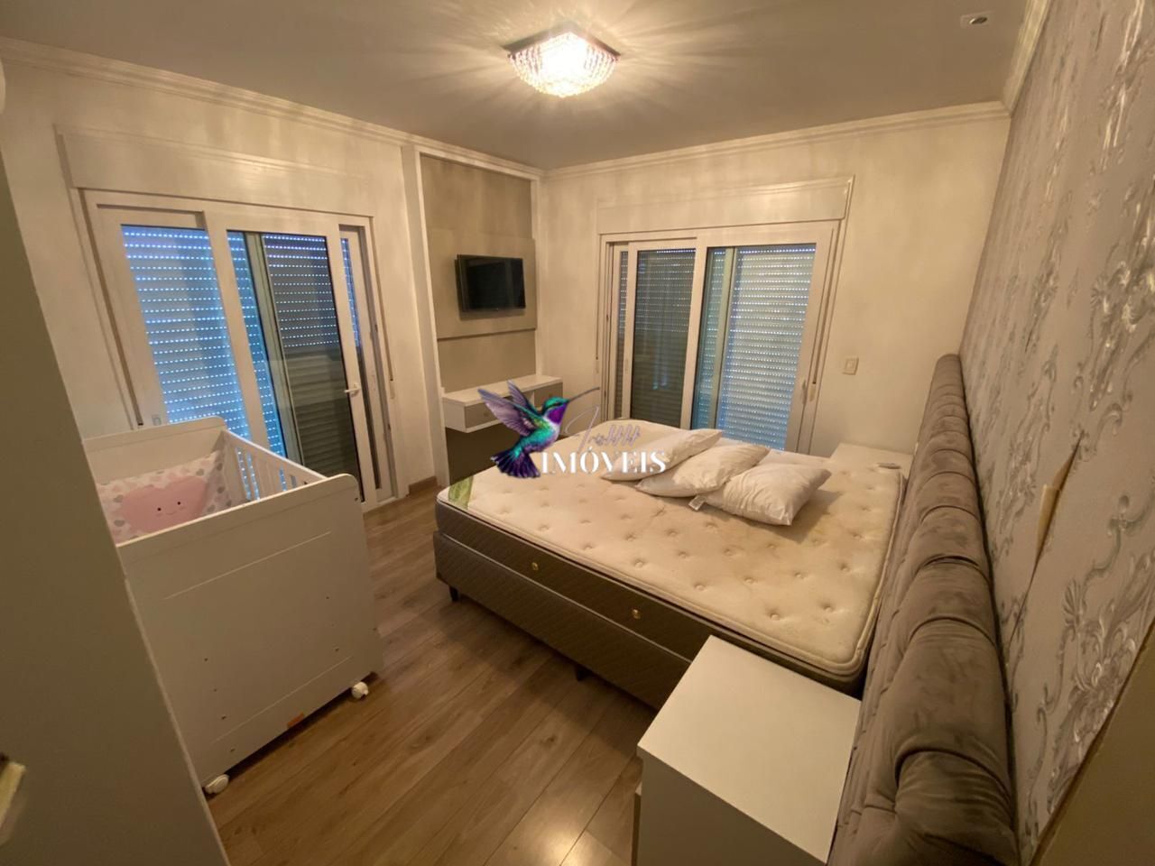 Casa à venda com 3 quartos, 288m² - Foto 10
