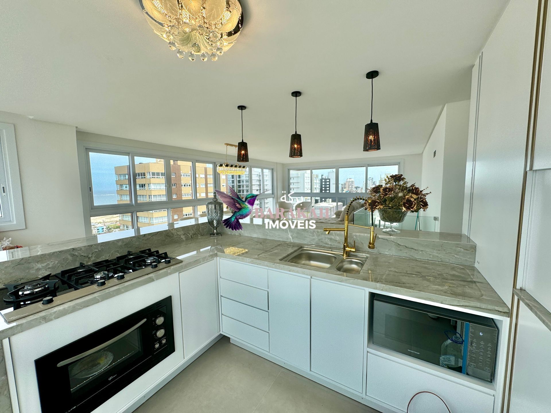 Cobertura, 3 quartos, 247 m² - Foto 5