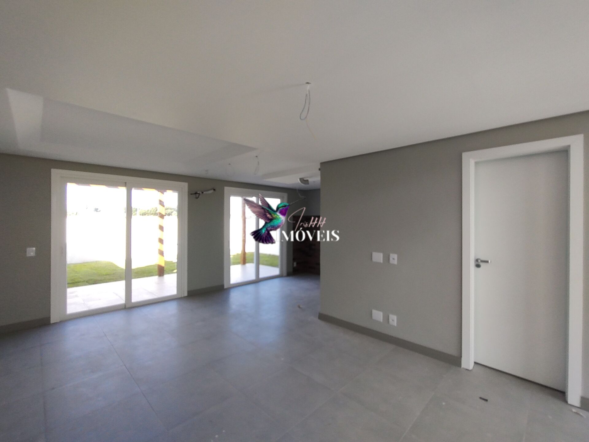 Casa à venda com 3 quartos, 147m² - Foto 14