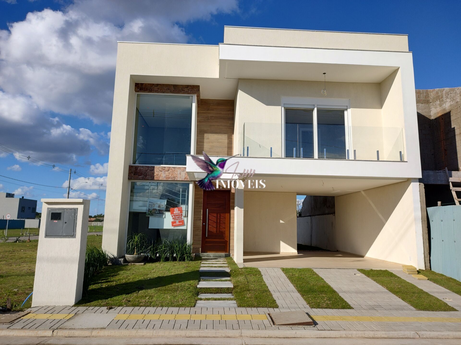 Casa à venda com 3 quartos, 147m² - Foto 3