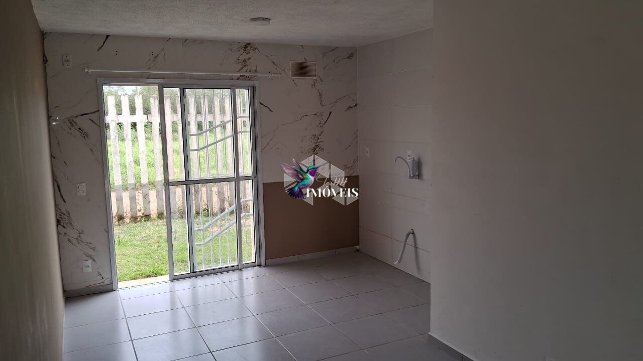 Casa à venda com 2 quartos, 140m² - Foto 7