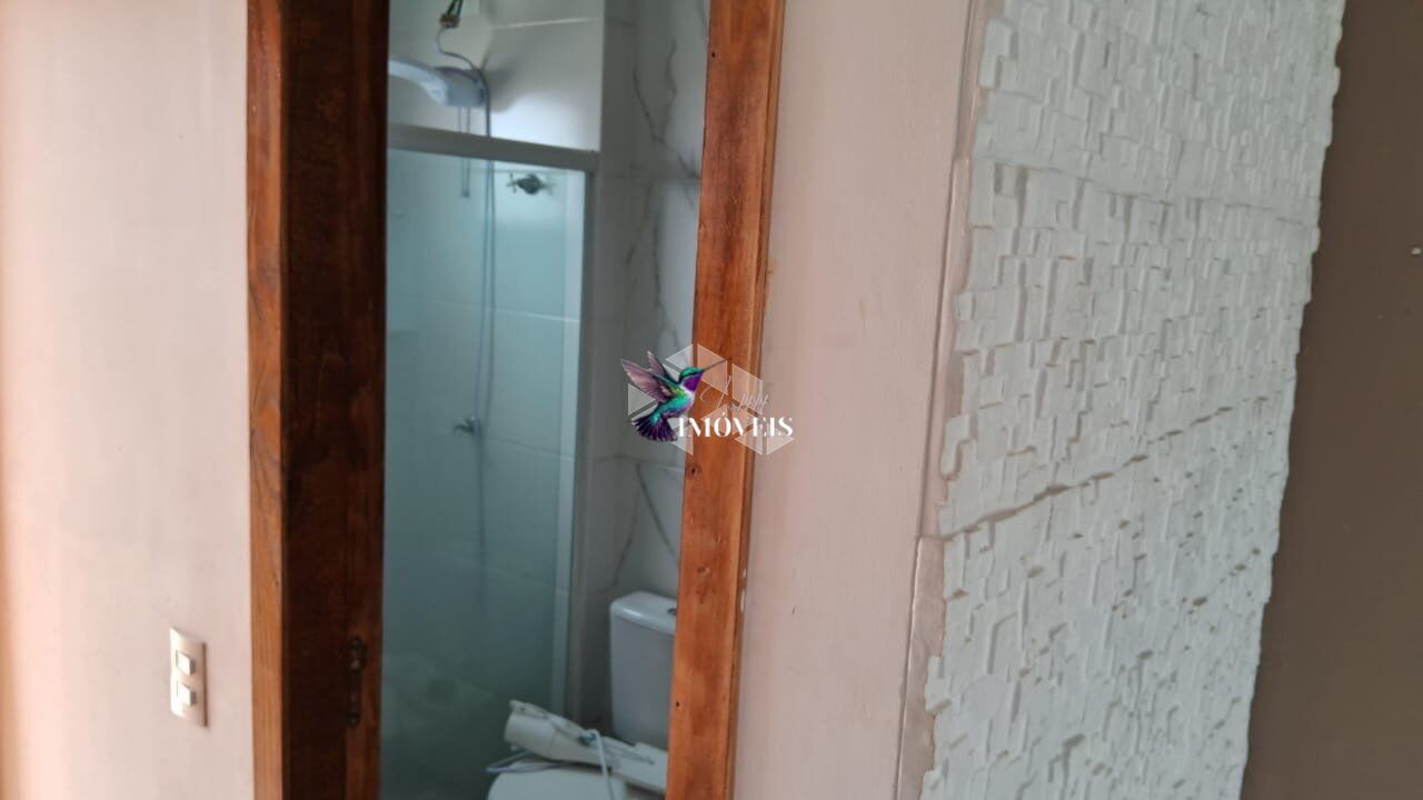 Casa à venda com 2 quartos, 140m² - Foto 6