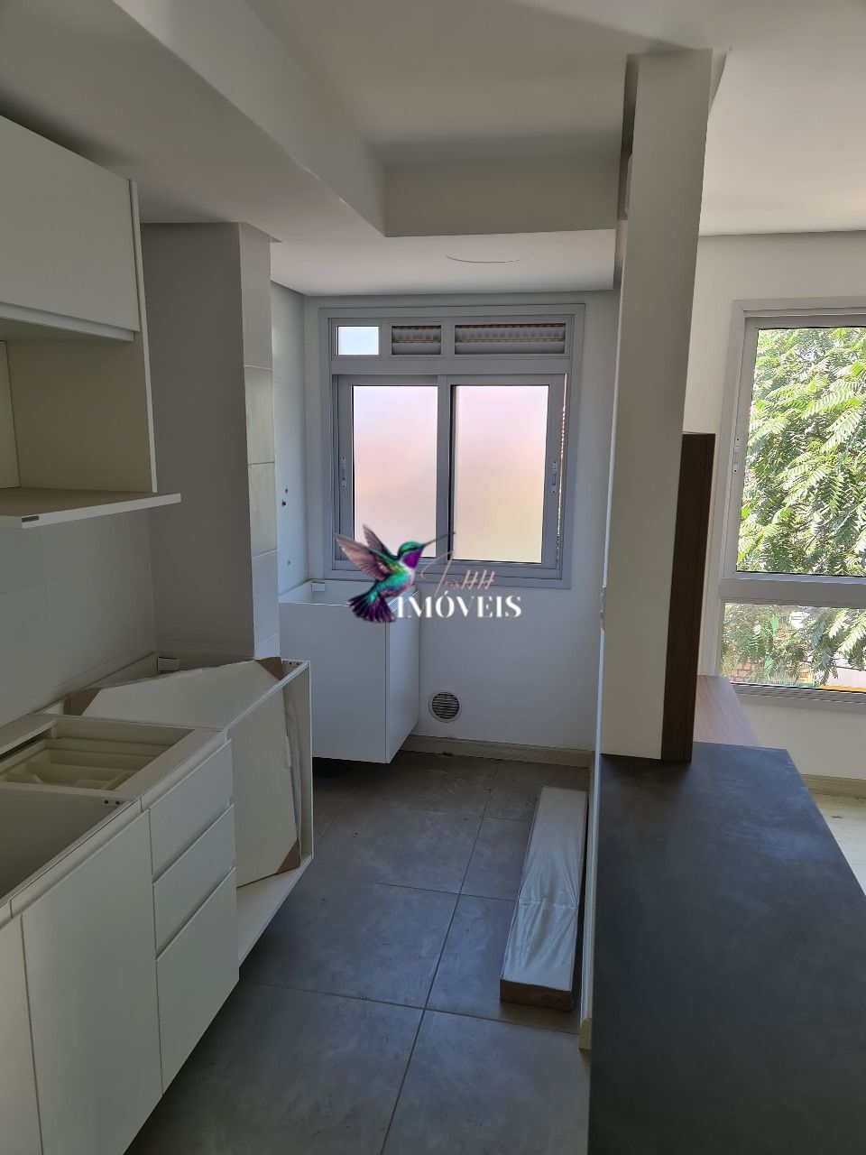 Apartamento à venda com 2 quartos, 57m² - Foto 4