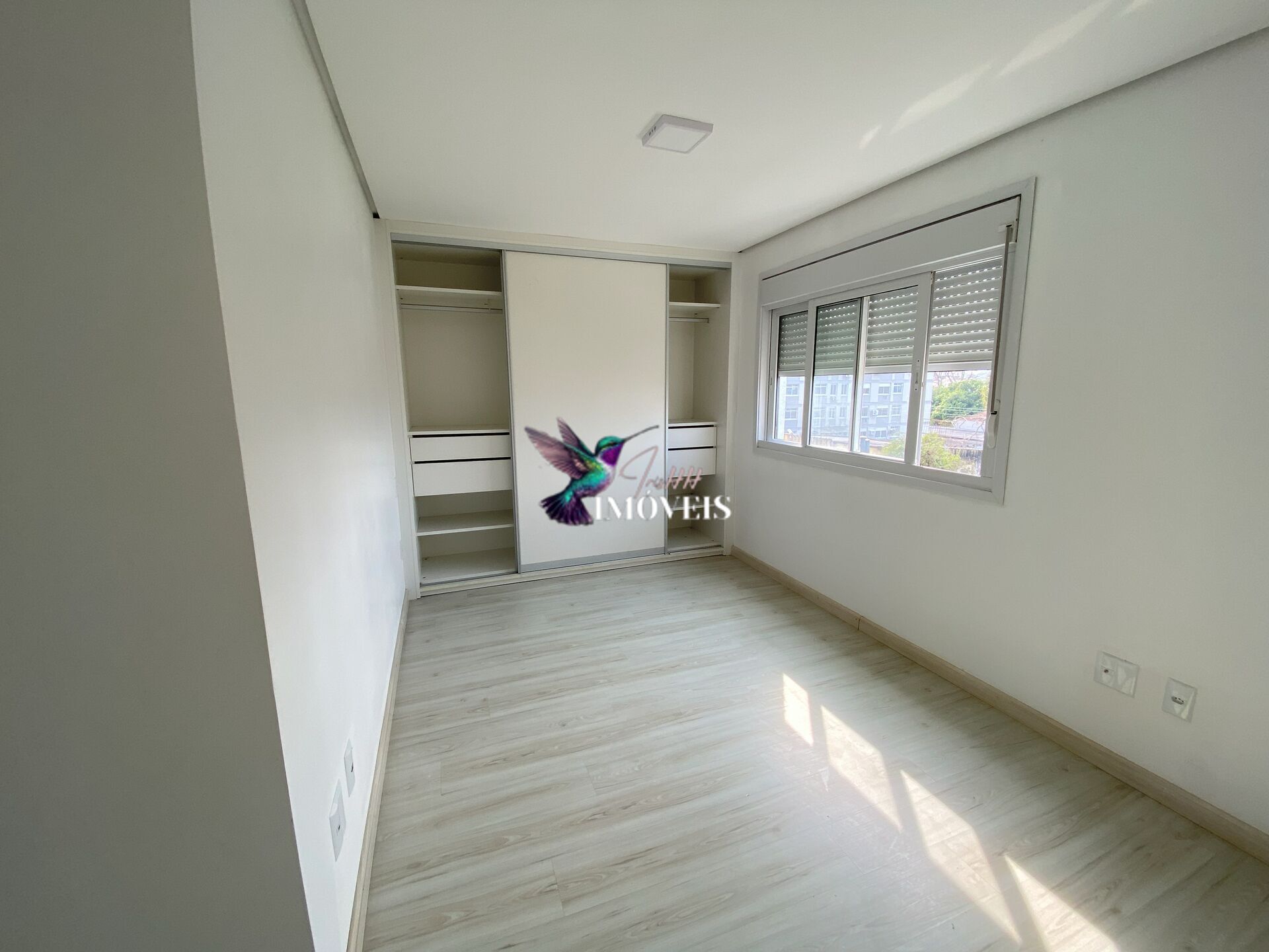 Apartamento à venda com 2 quartos, 57m² - Foto 32