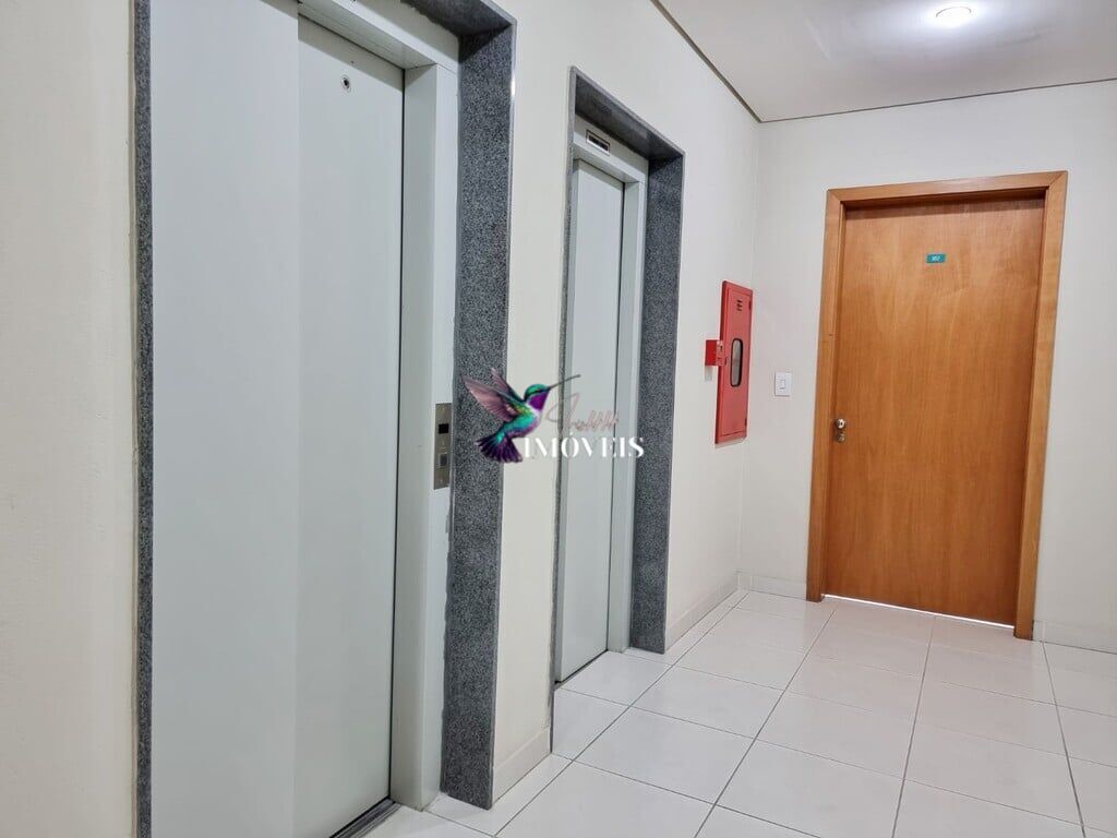 Apartamento à venda com 3 quartos, 71m² - Foto 2