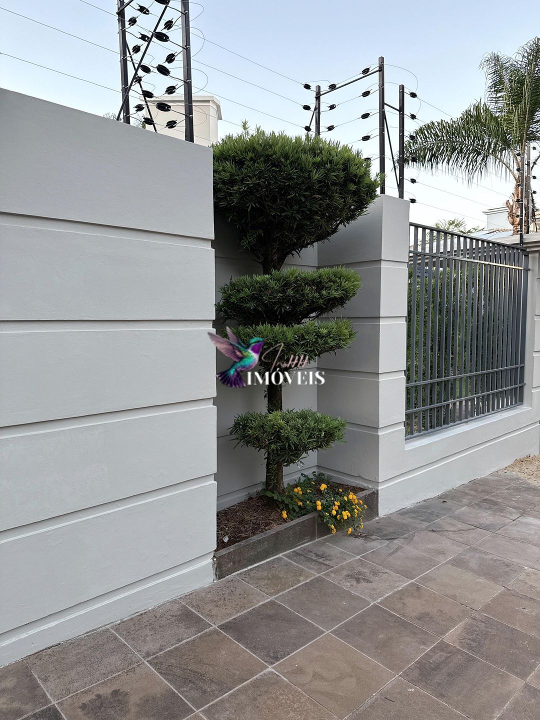 Casa à venda com 4 quartos, 319m² - Foto 3