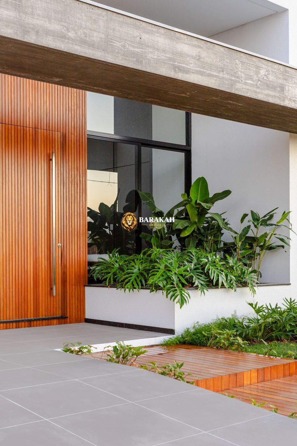 Casa, 3 quartos, 218 m² - Foto 1
