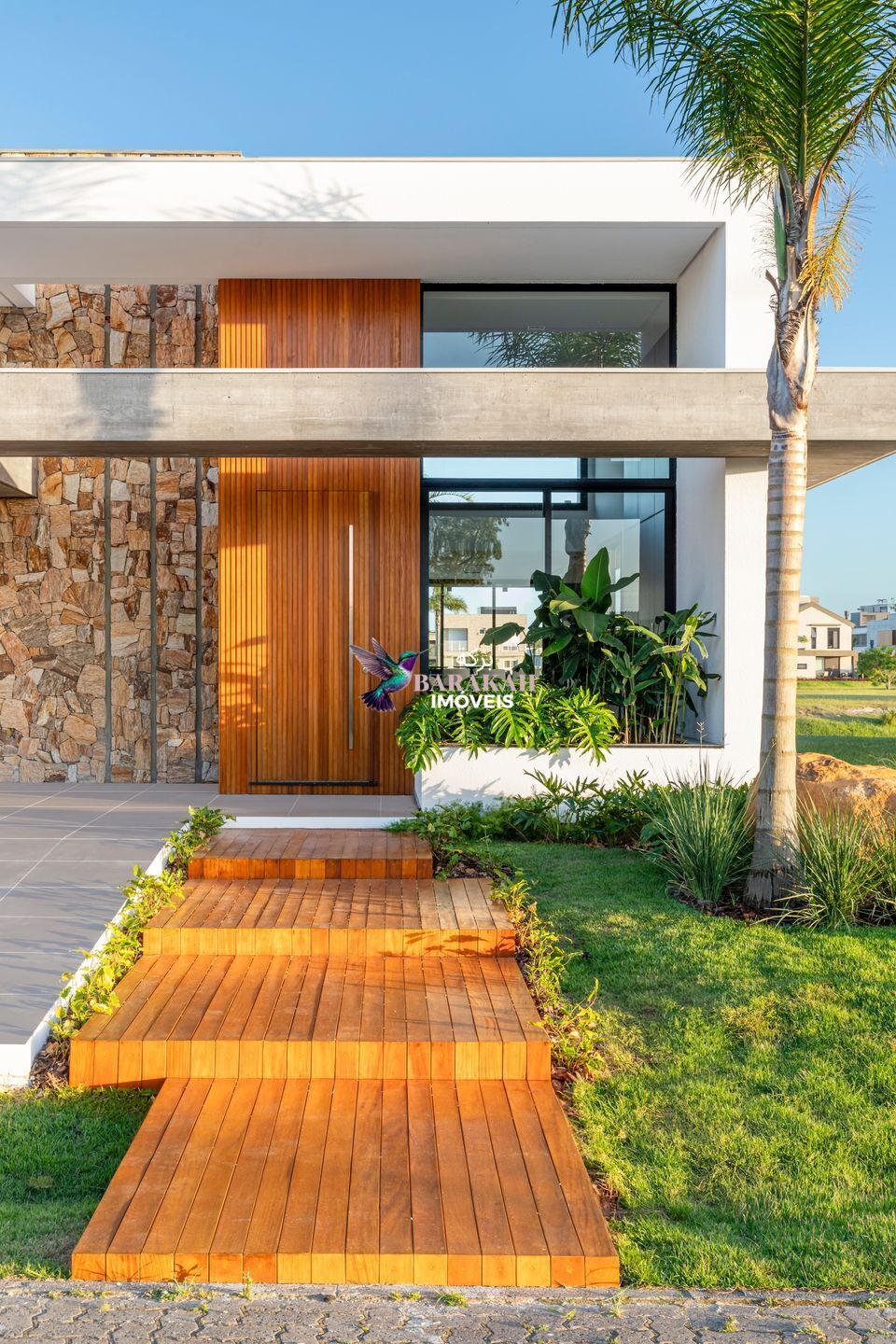 Casa, 3 quartos, 218 m² - Foto 2