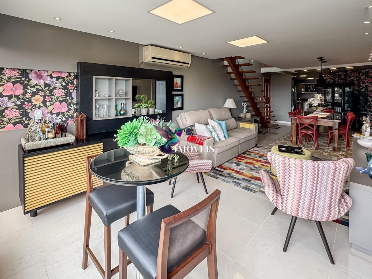Apartamento à venda com 3 quartos, 255m² - Foto 9