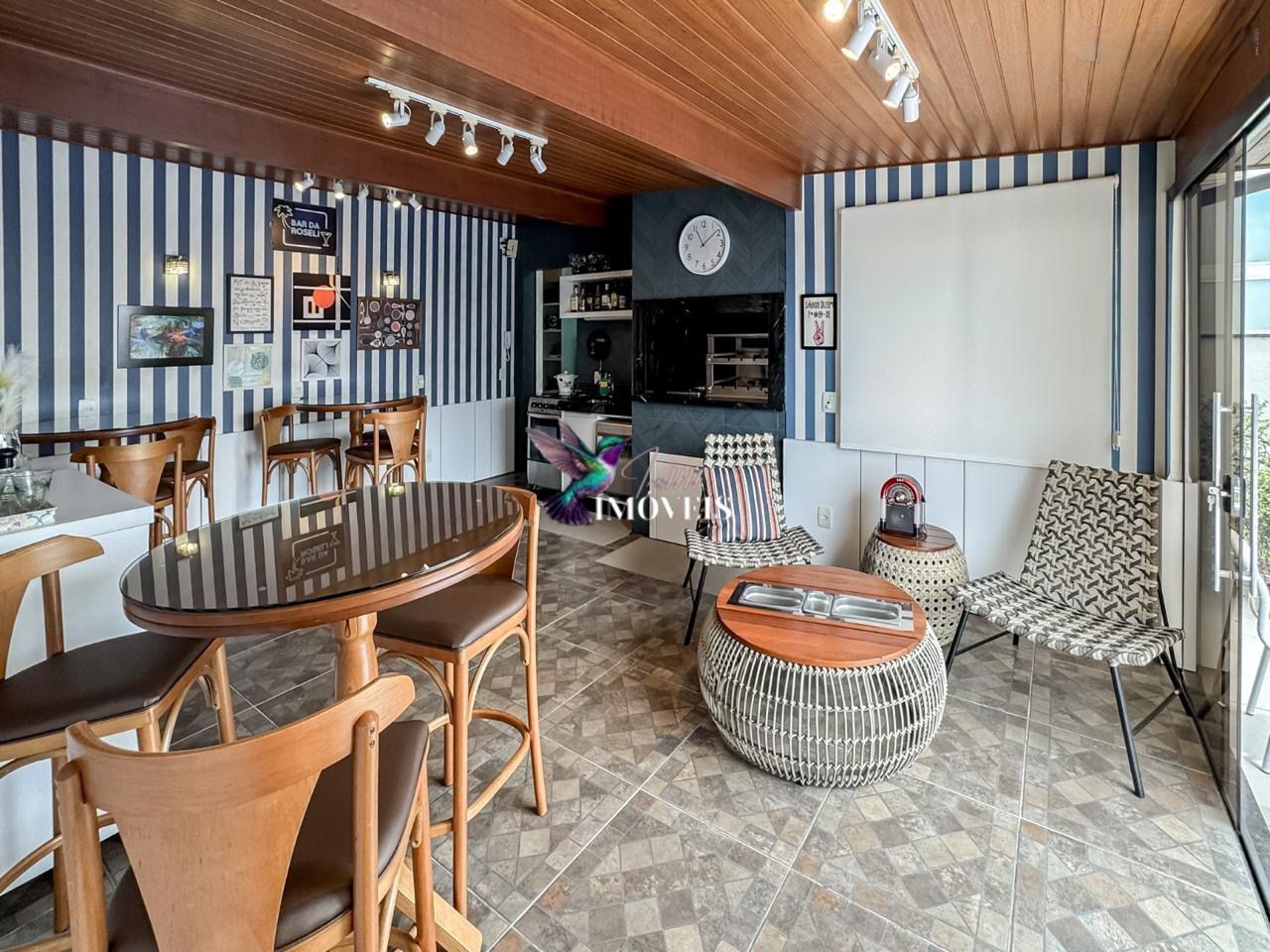 Apartamento à venda com 3 quartos, 255m² - Foto 19