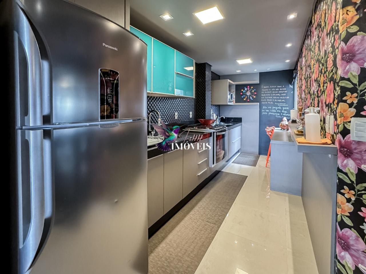 Apartamento à venda com 3 quartos, 255m² - Foto 6