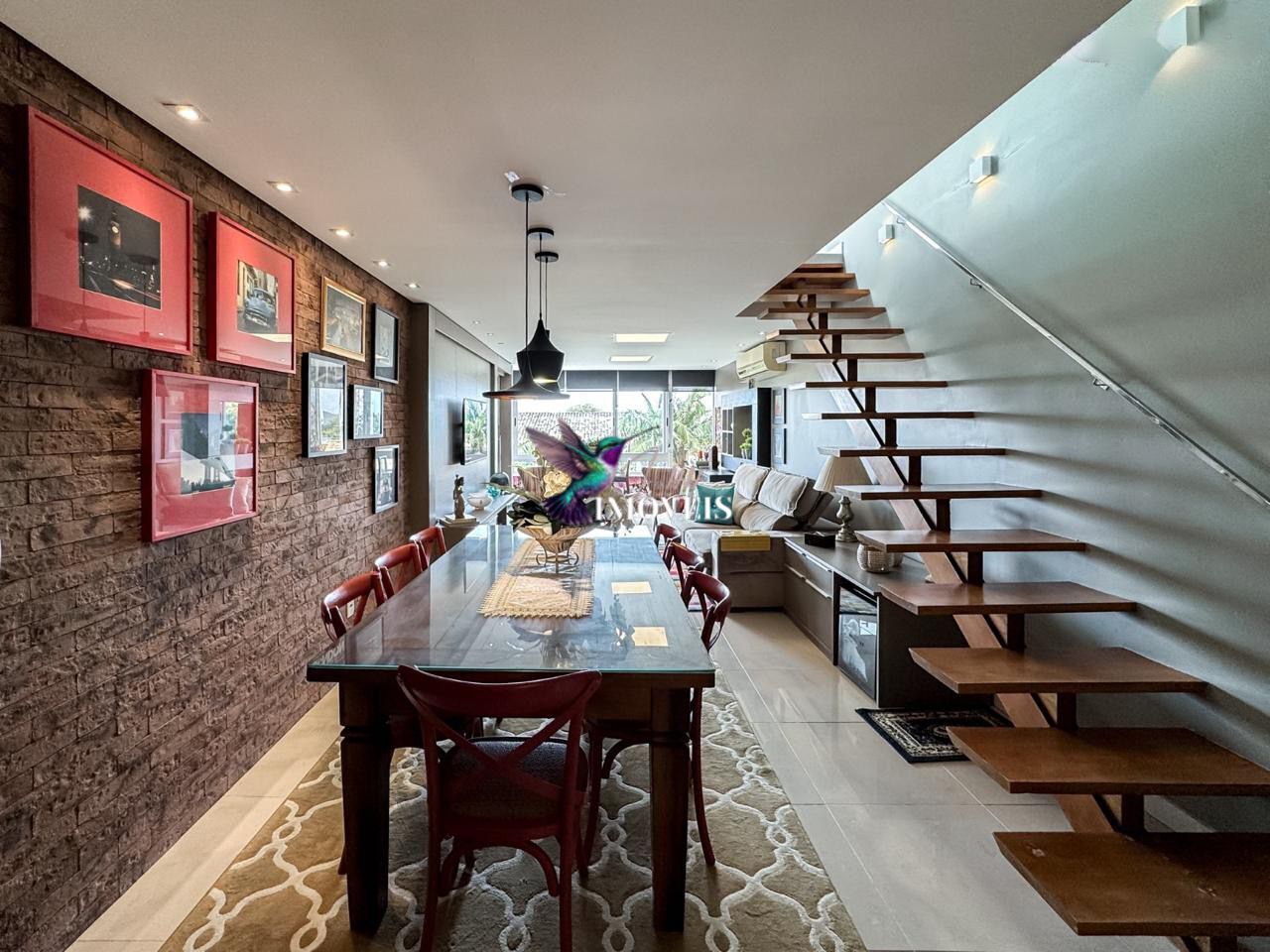 Apartamento à venda com 3 quartos, 255m² - Foto 2