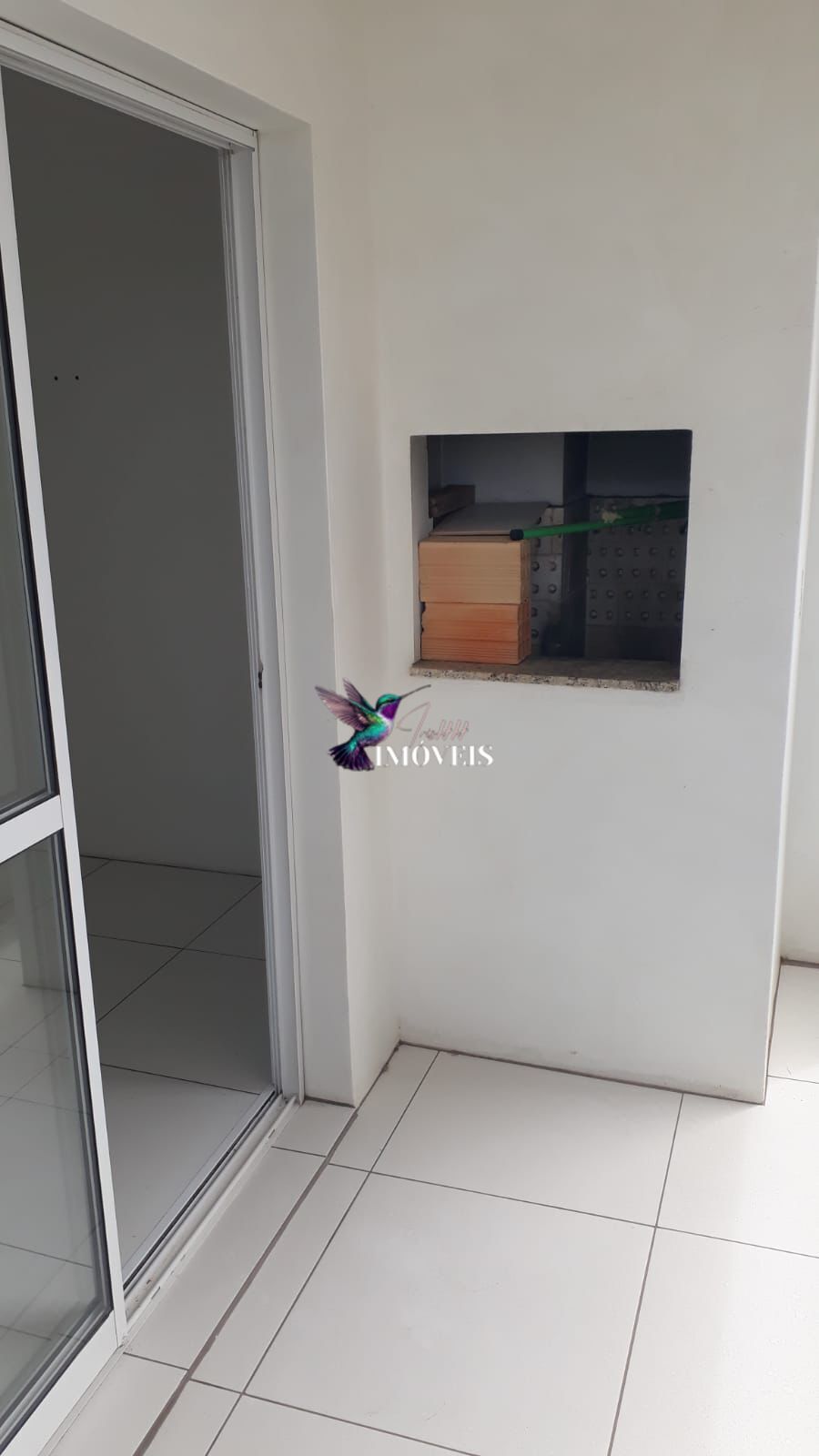 Apartamento à venda com 2 quartos, 57m² - Foto 3