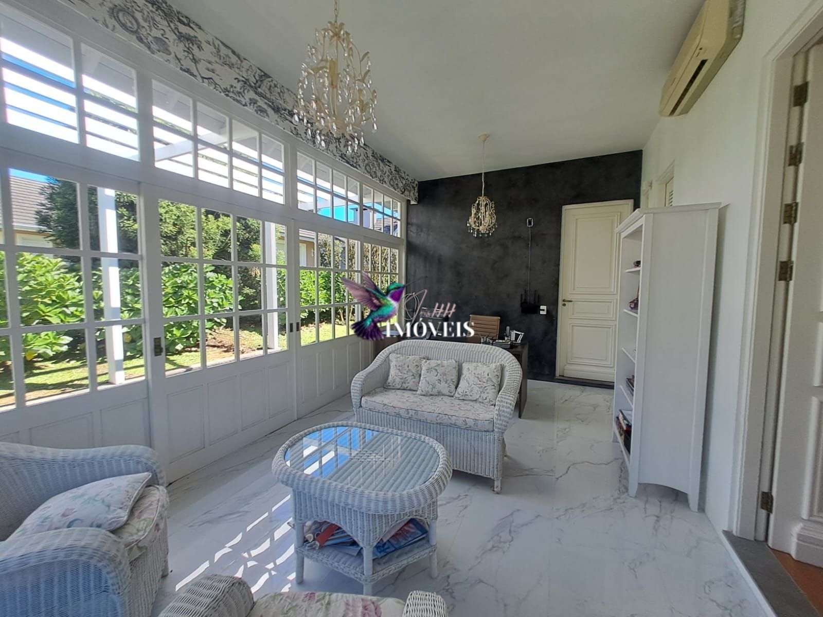 Casa à venda com 3 quartos, 188m² - Foto 14
