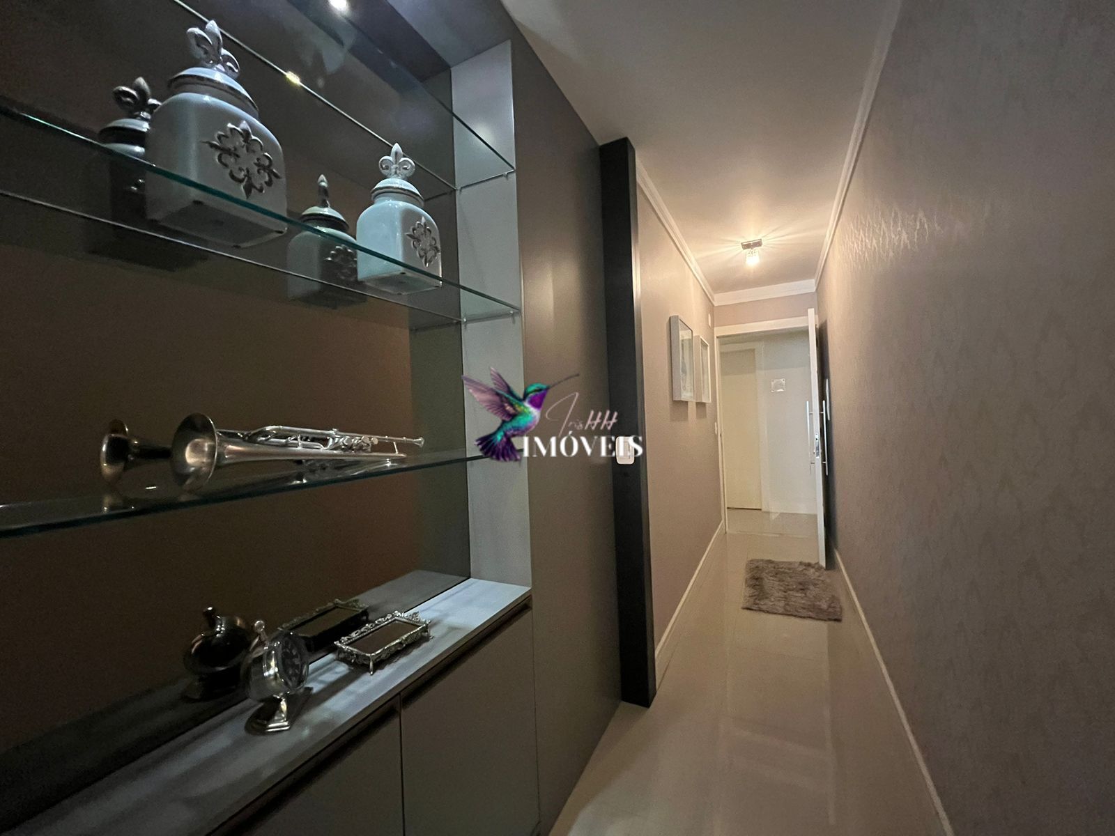 Apartamento à venda com 2 quartos, 80m² - Foto 4