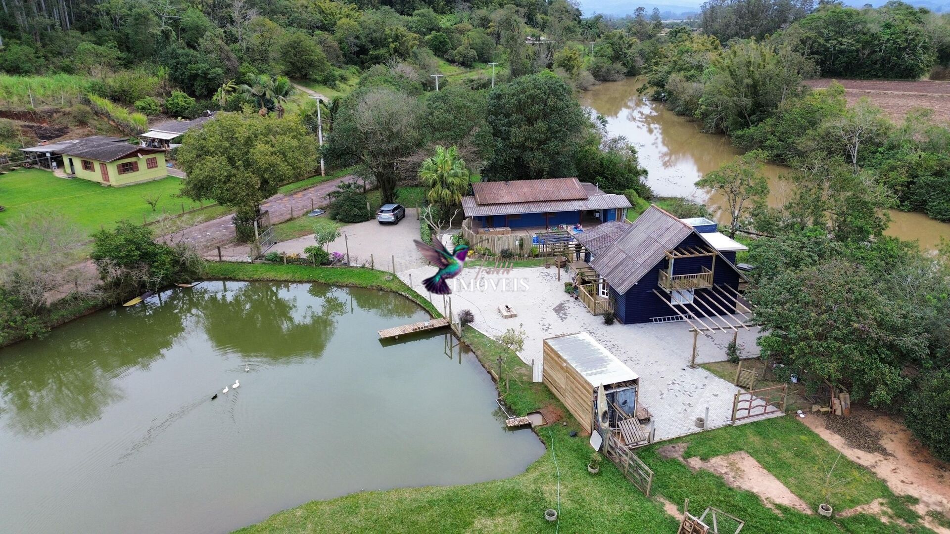 Sítio à venda com 4 quartos, 13752m² - Foto 11