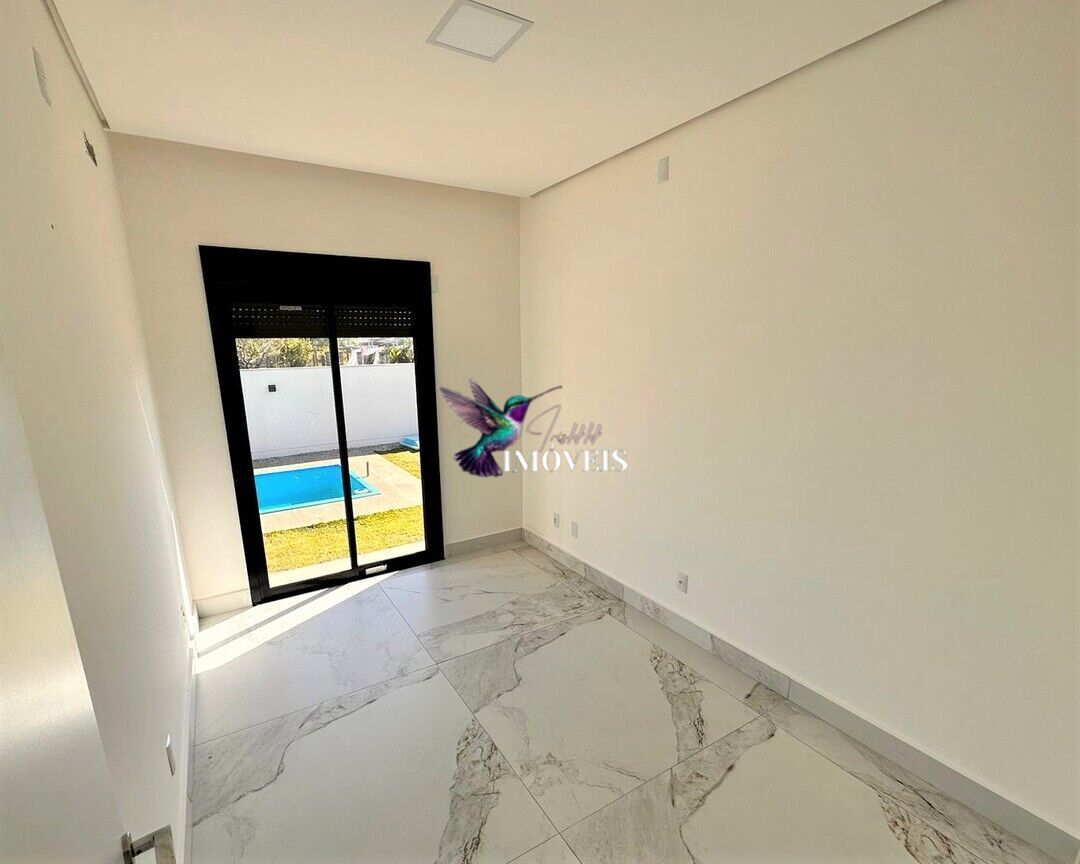 Casa à venda com 3 quartos, 180m² - Foto 6