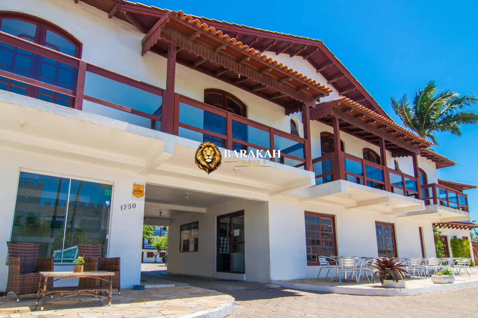 Hotel, 55 quartos, 2600 m² - Foto 1