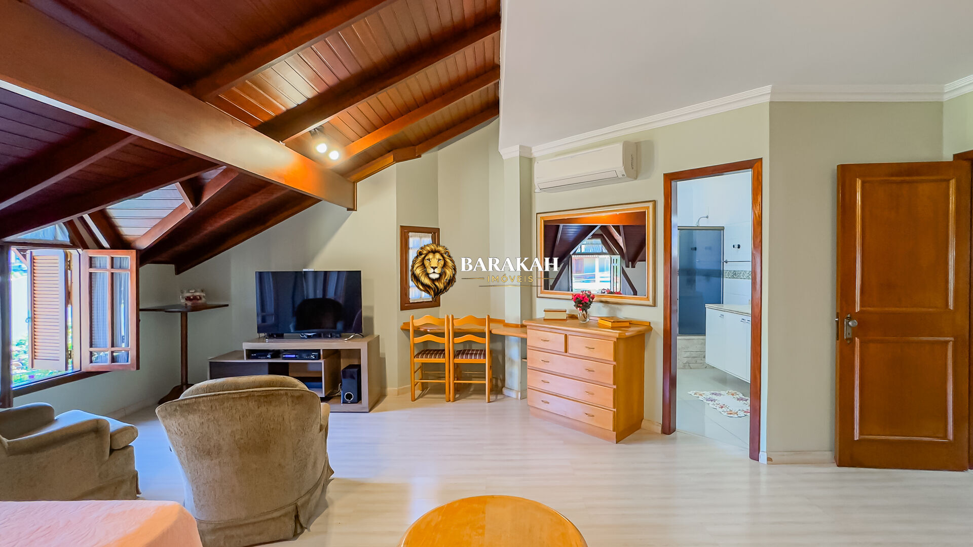 Casa, 3 quartos, 261 m² - Foto 8
