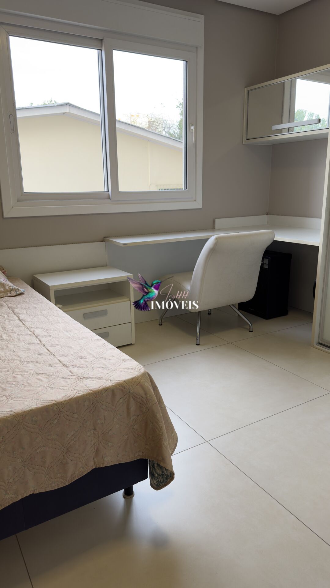 Apartamento à venda com 3 quartos, 199m² - Foto 29