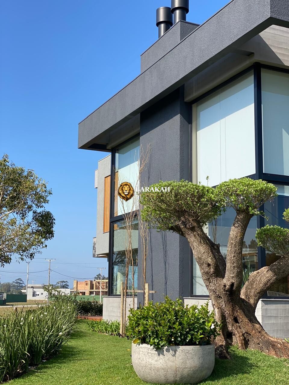 Casa, 4 quartos, 318 m² - Foto 2