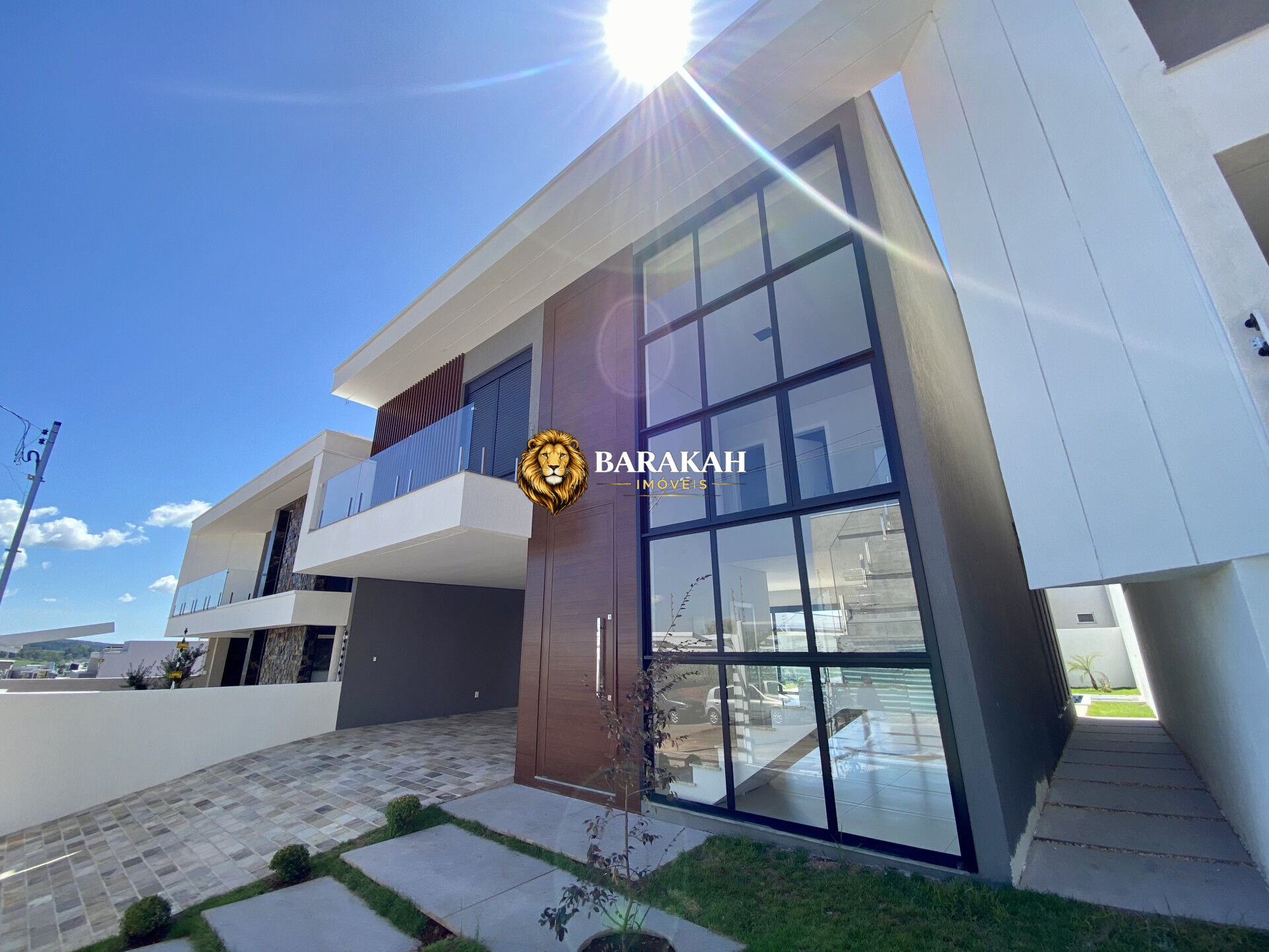 Casa, 3 quartos, 270 m² - Foto 1