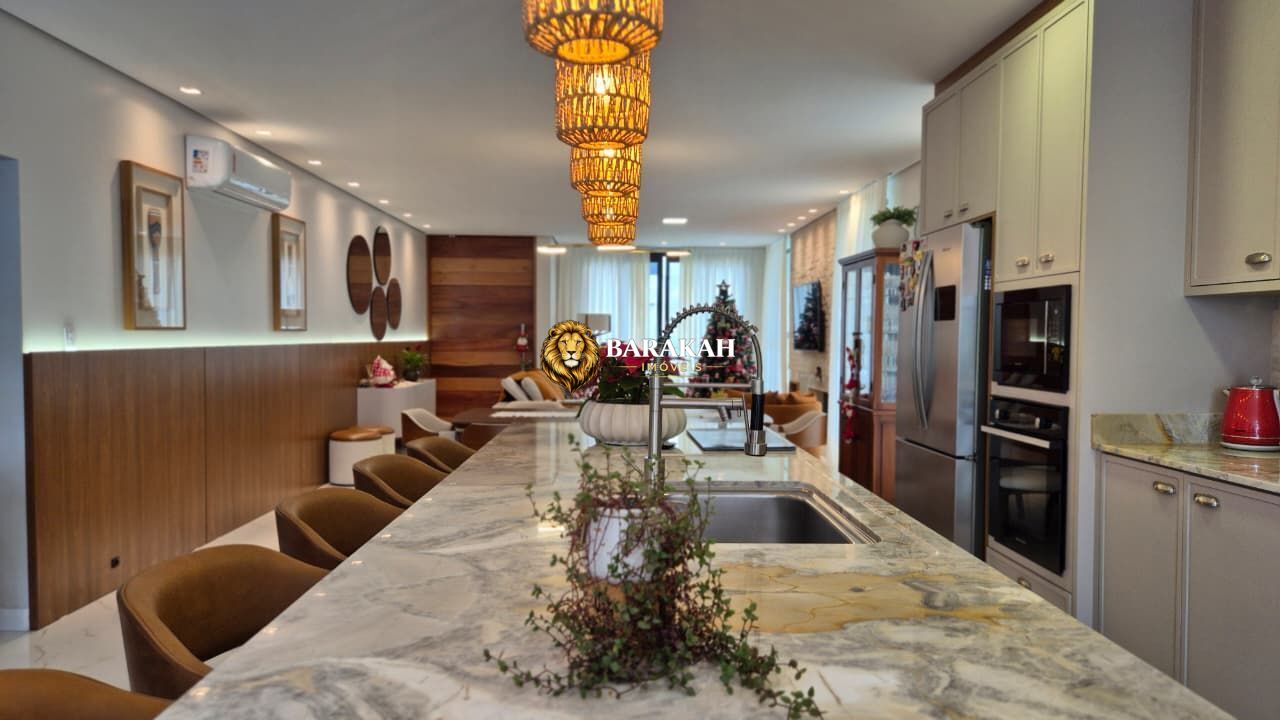 Casa, 3 quartos, 220 m² - Foto 7