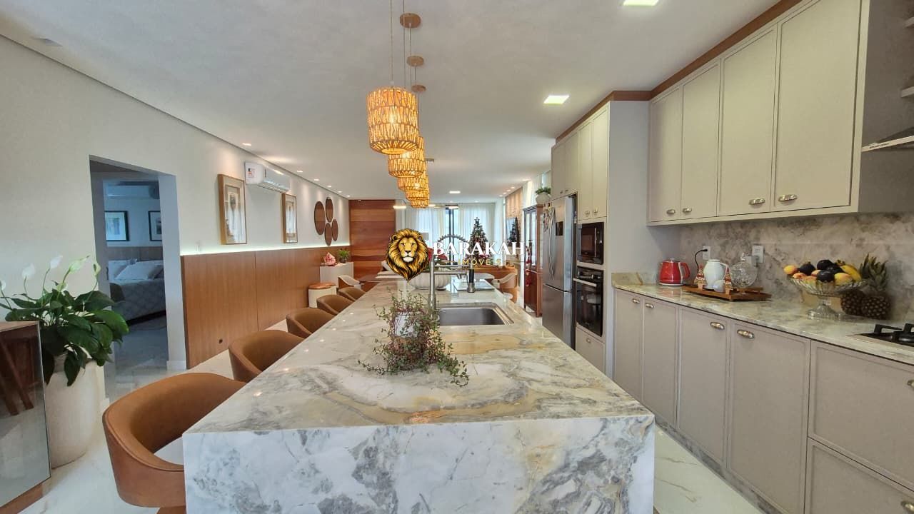 Casa, 3 quartos, 220 m² - Foto 6