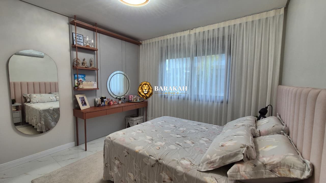 Casa, 3 quartos, 220 m² - Foto 19