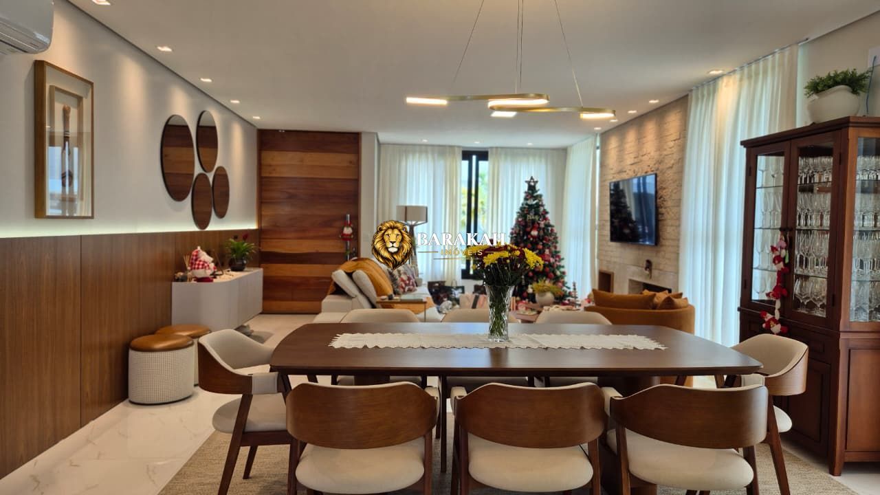 Casa, 3 quartos, 220 m² - Foto 25
