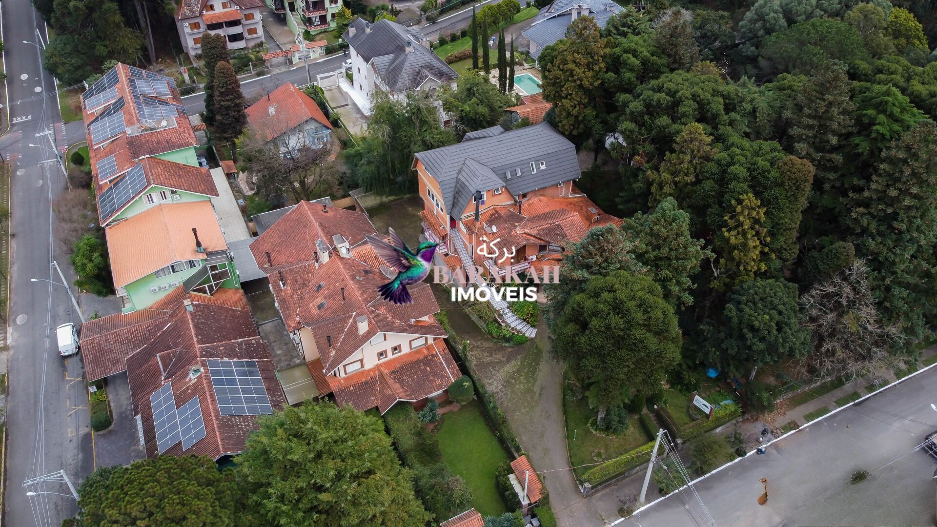 Hotel, 18 quartos, 615 m² - Foto 1