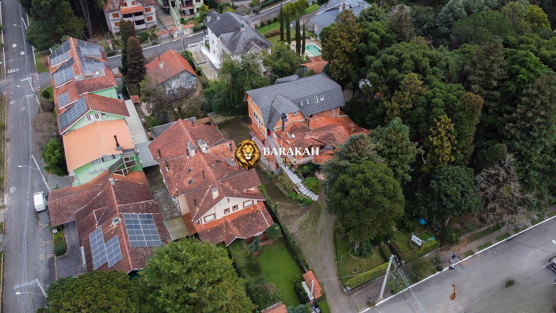 Hotel, 15 quartos, 615 m² - Foto 1