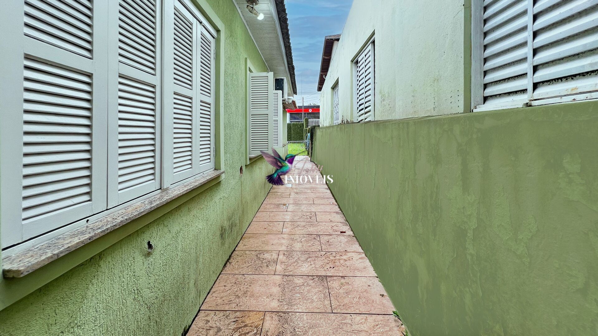 Casa à venda com 3 quartos, 326m² - Foto 13