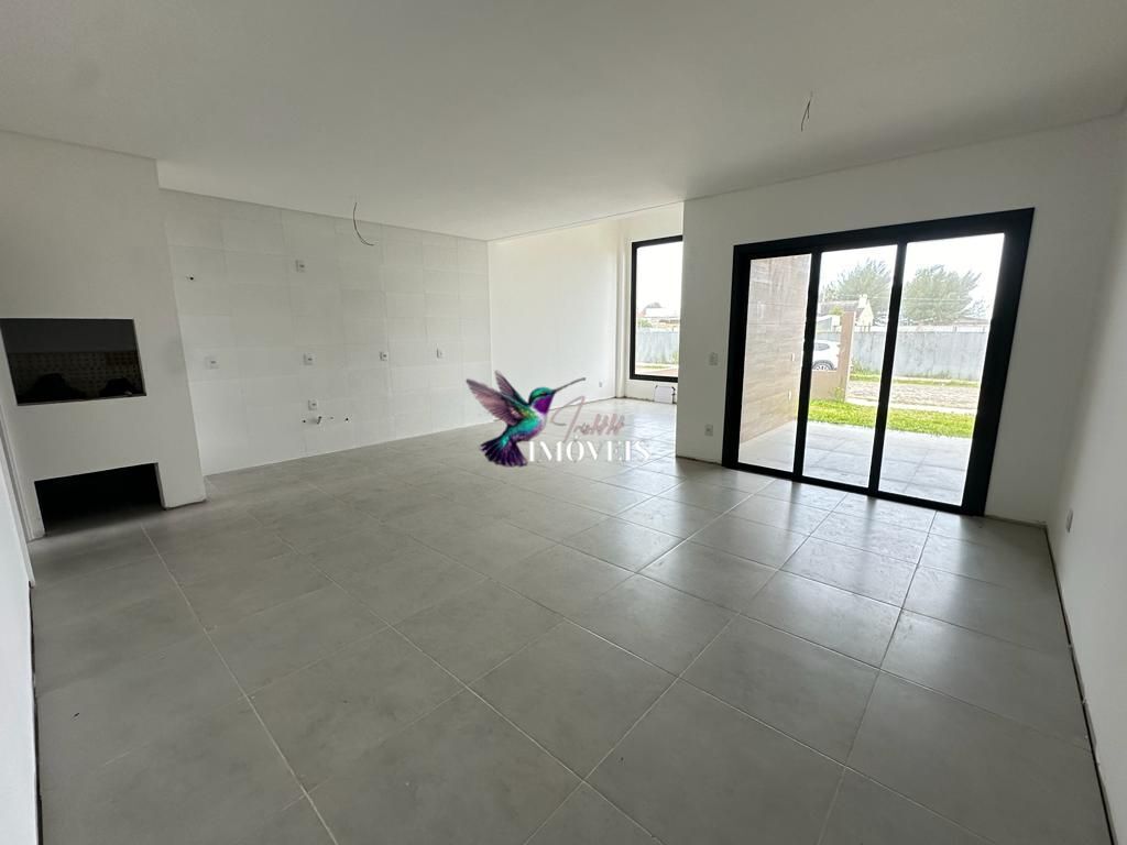 Casa à venda com 3 quartos, 124m² - Foto 2