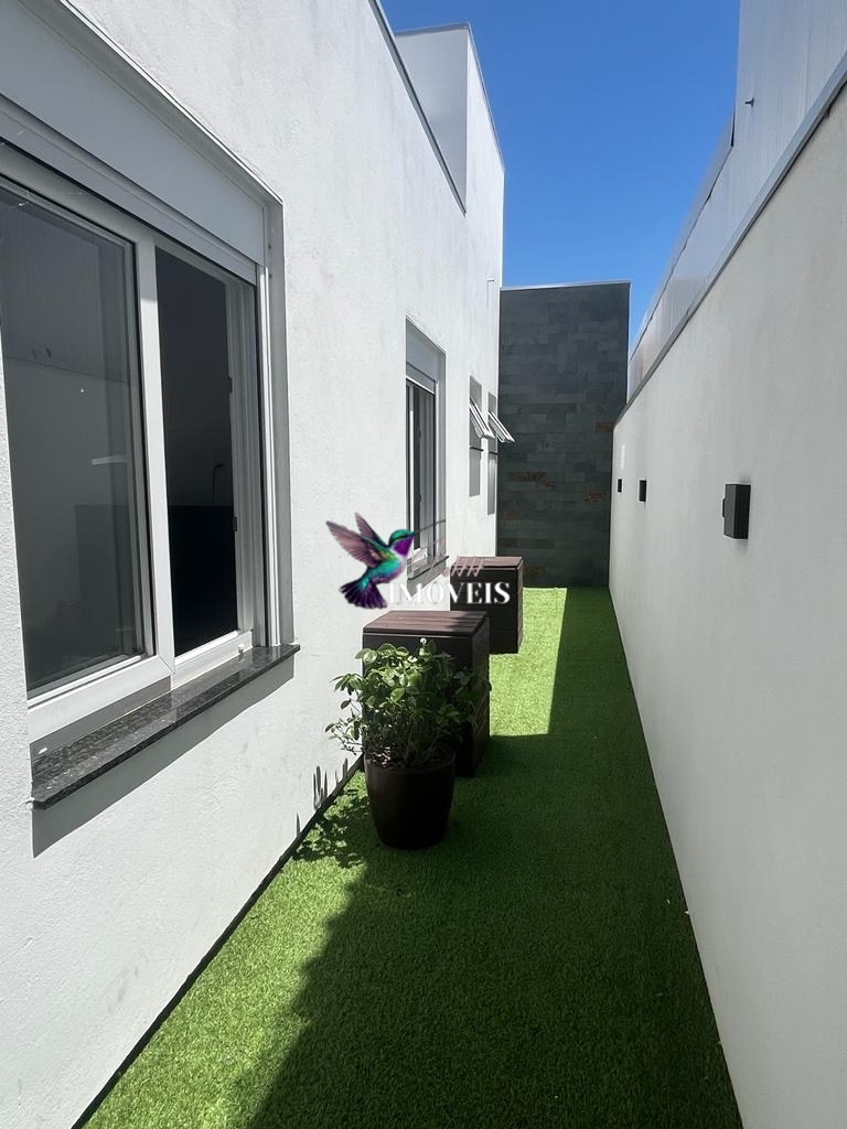 Casa à venda com 3 quartos, 109m² - Foto 5