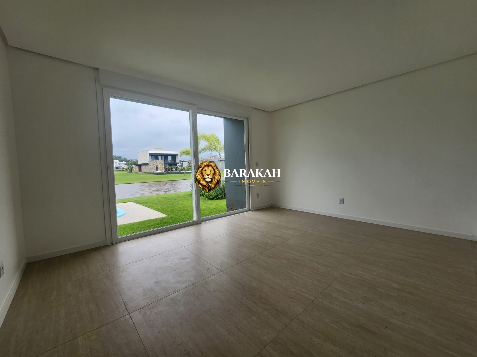 Casa, 4 quartos, 209 m² - Foto 4