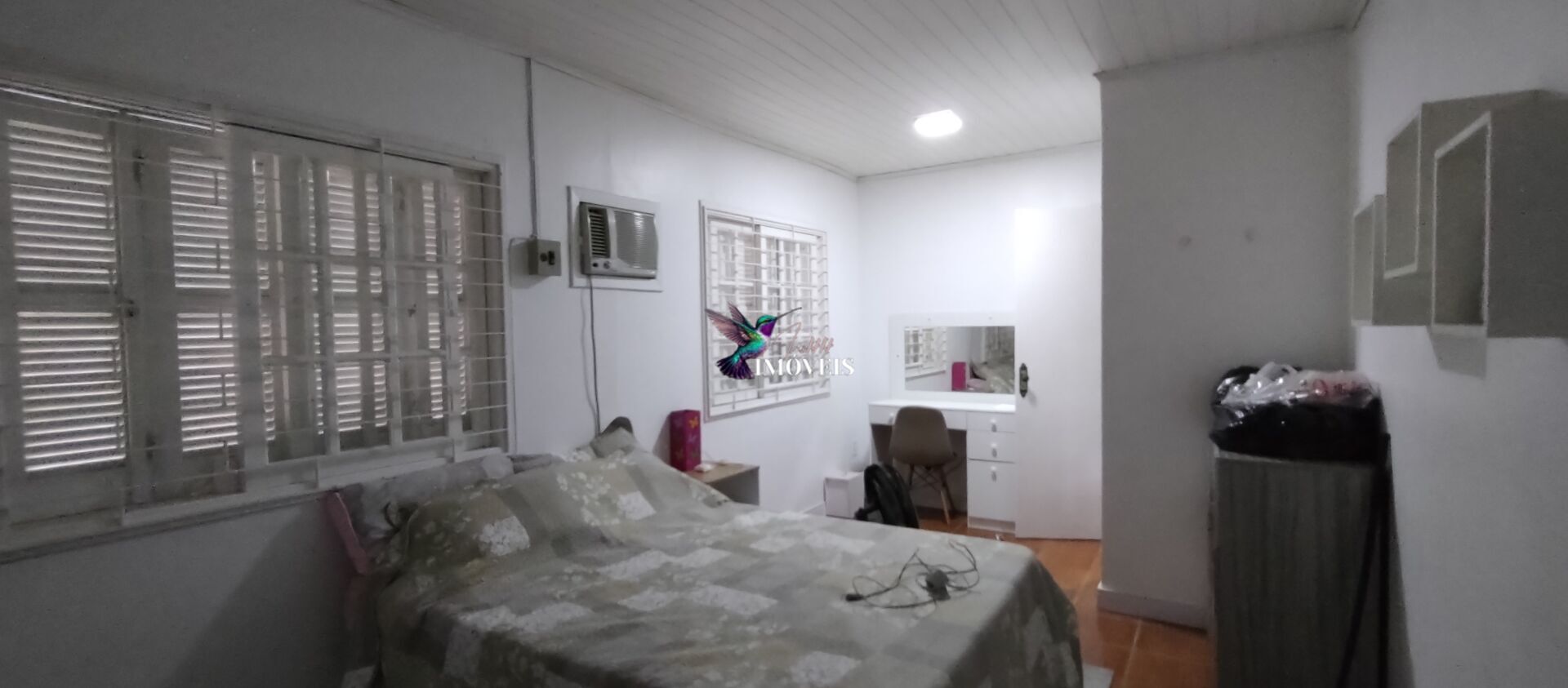 Casa à venda com 3 quartos, 105m² - Foto 9