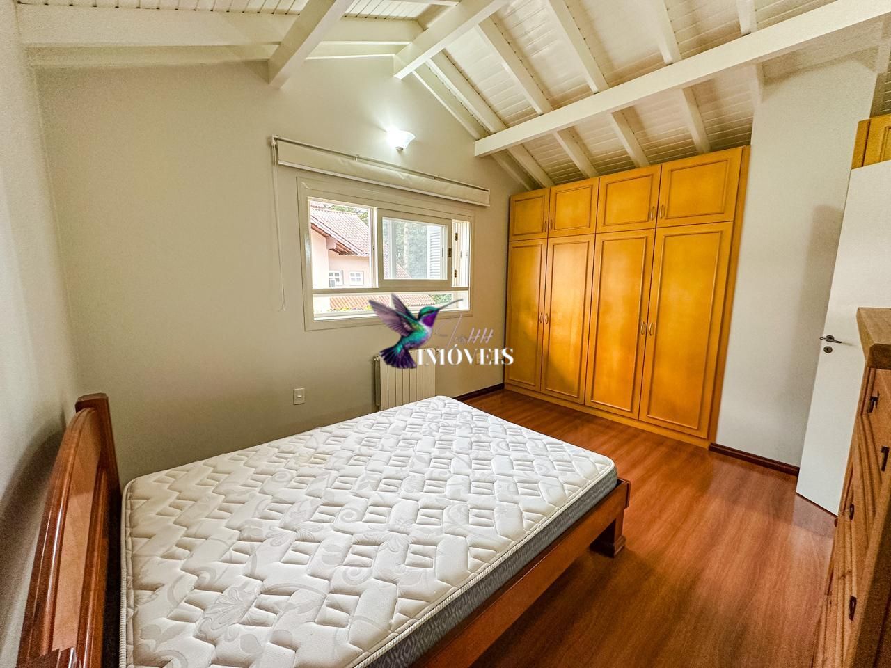 Casa à venda com 4 quartos, 259m² - Foto 15