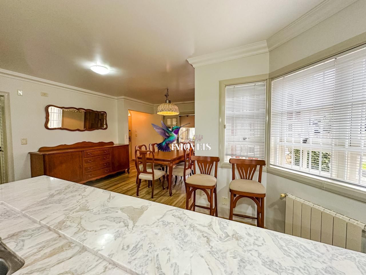 Casa à venda com 4 quartos, 259m² - Foto 25