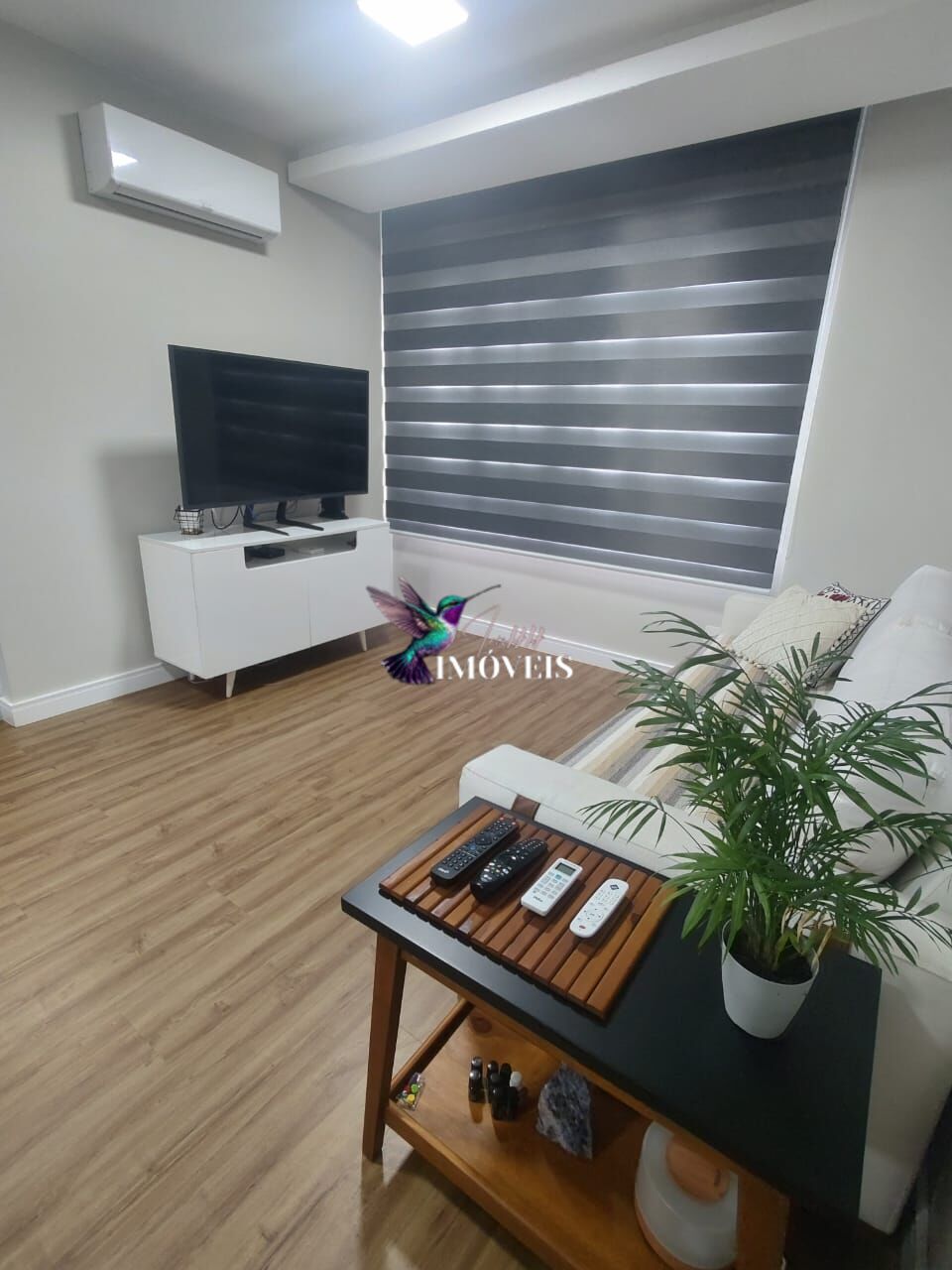 Apartamento à venda com 2 quartos, 67m² - Foto 4