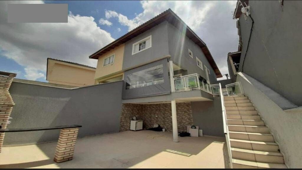 Sobrado à venda com 3 quartos, 150m² - Foto 2