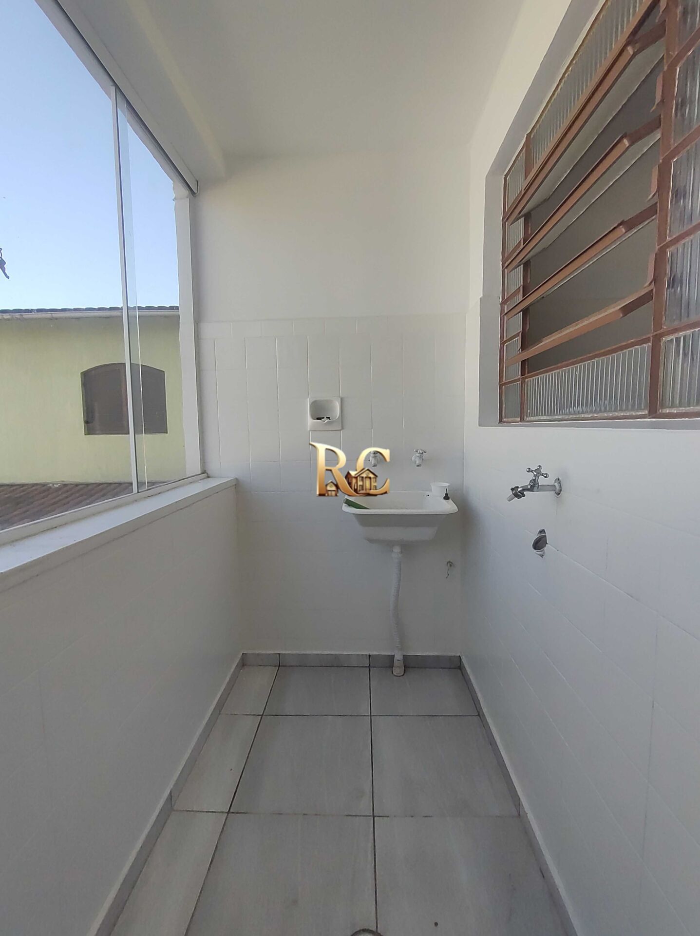 Apartamento para alugar com 1 quarto, 70m² - Foto 6