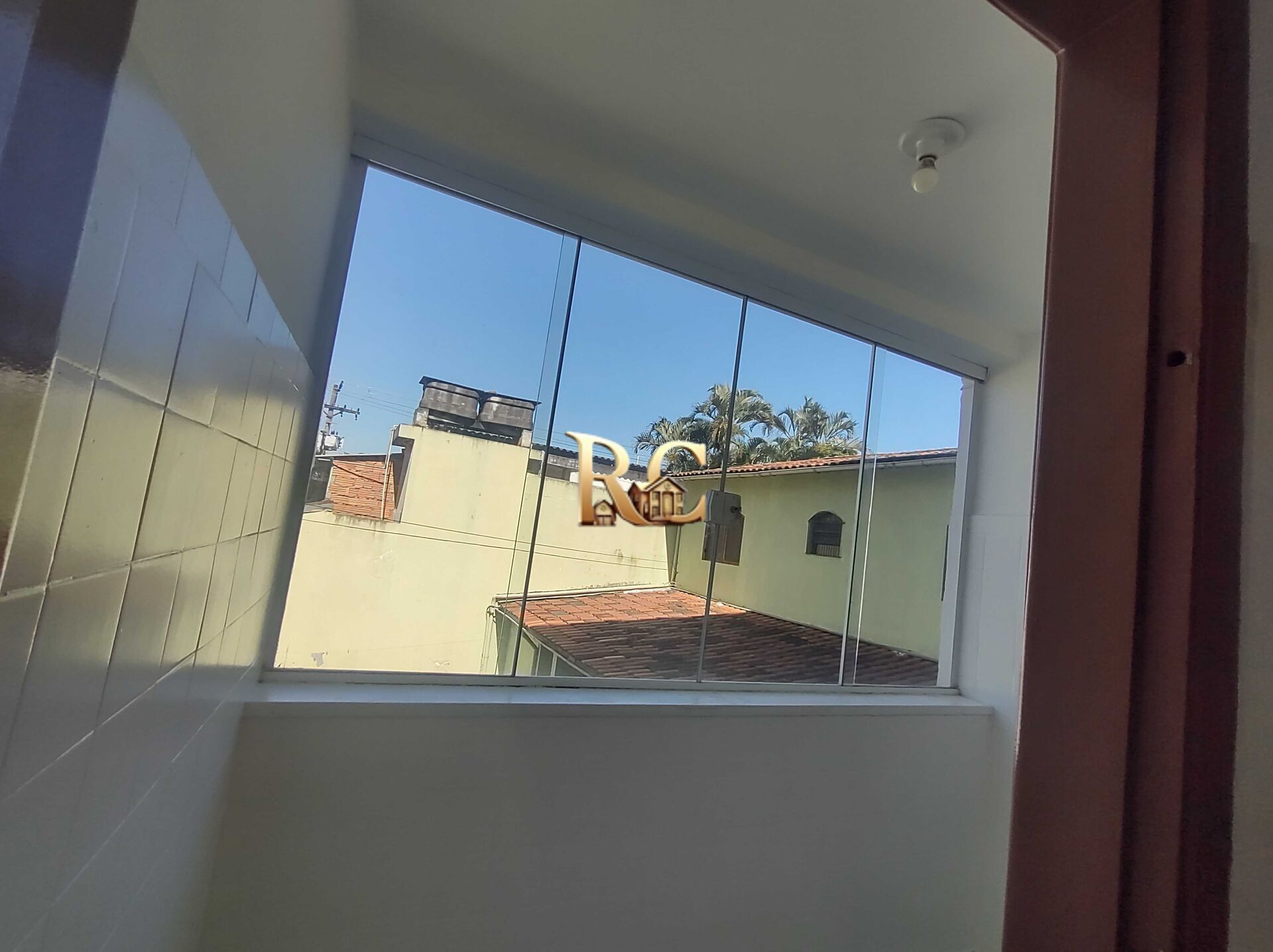 Apartamento para alugar com 1 quarto, 70m² - Foto 12