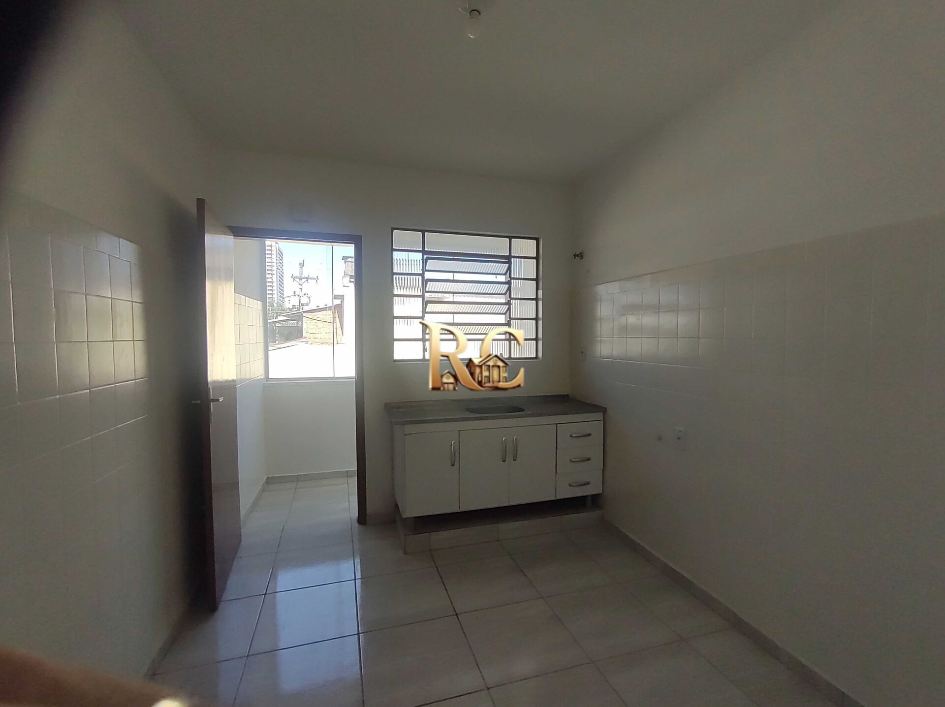 Apartamento para alugar com 1 quarto, 70m² - Foto 14