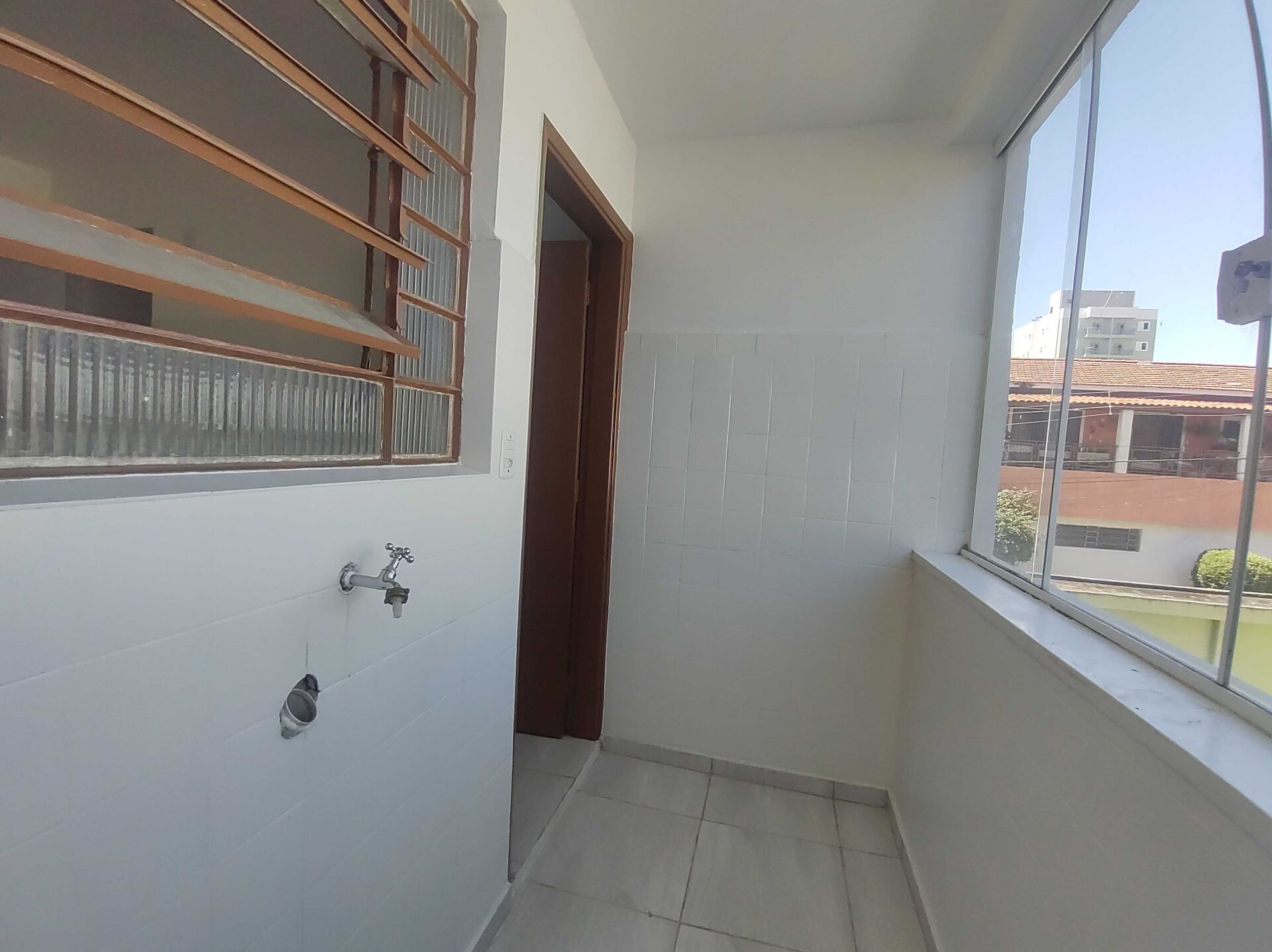 Apartamento para alugar com 1 quarto, 70m² - Foto 3