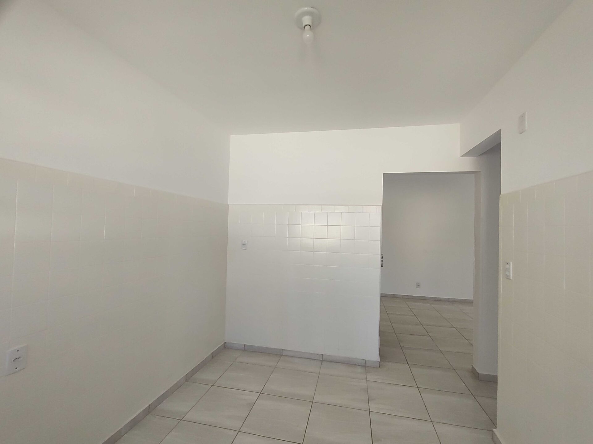 Apartamento para alugar com 1 quarto, 70m² - Foto 13